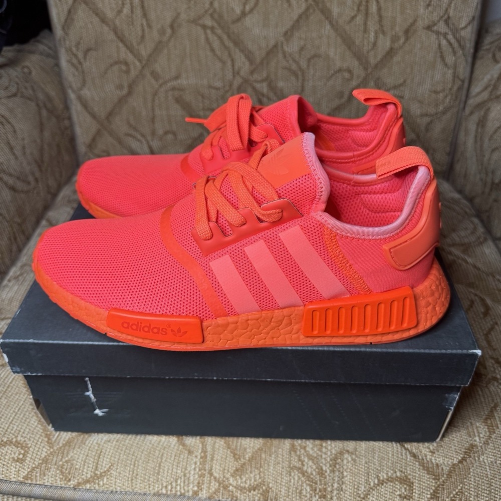 Rare 2016 Adidas NMD_R1 Solar Red running shoes Size 10 New